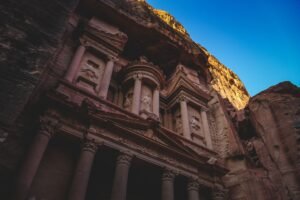 Amman to Petra Day Trip: The Ultimate One-Day Itinerary